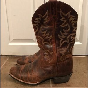 Brown Ariat Cowboy Boots